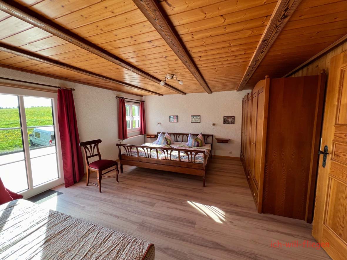 Ferienwohnung der Westallgäuer Flugschule, das Schlafzimmer